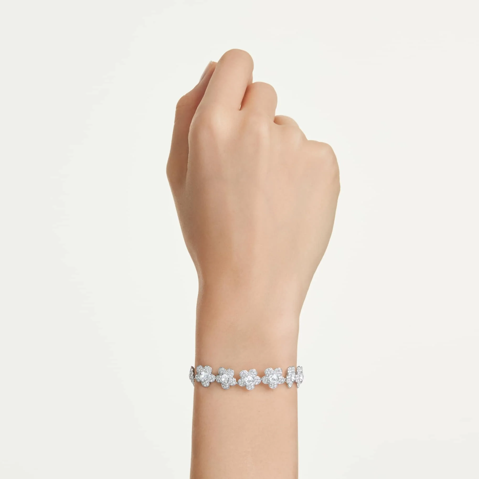 Ariana Grande x Swarovski bracelet Round cut, Flower, White, Rhodium plated - Image 5