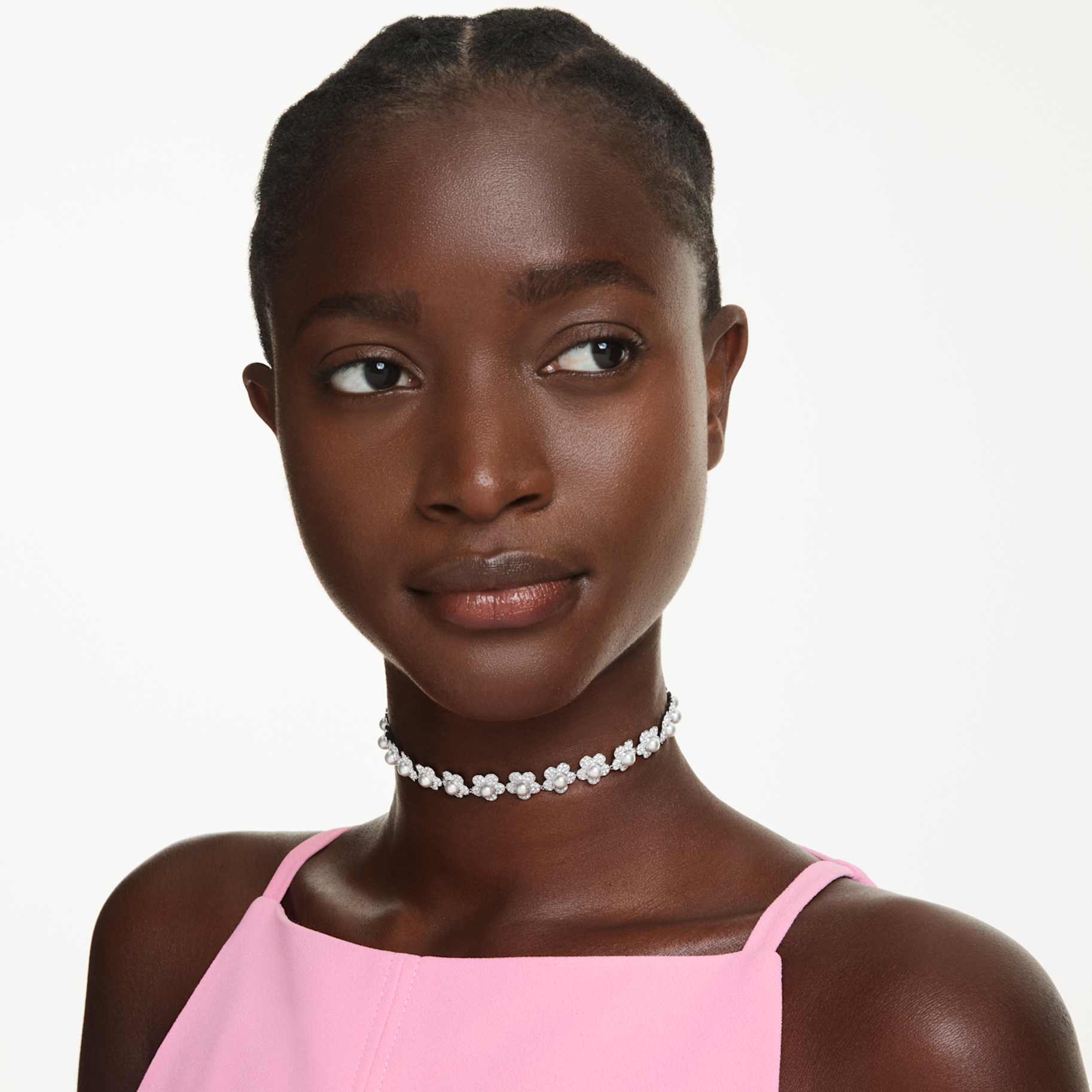 Ariana Grande x Swarovski choker Crystal pearl, Round cut, White, Rhodium plated - Image 5