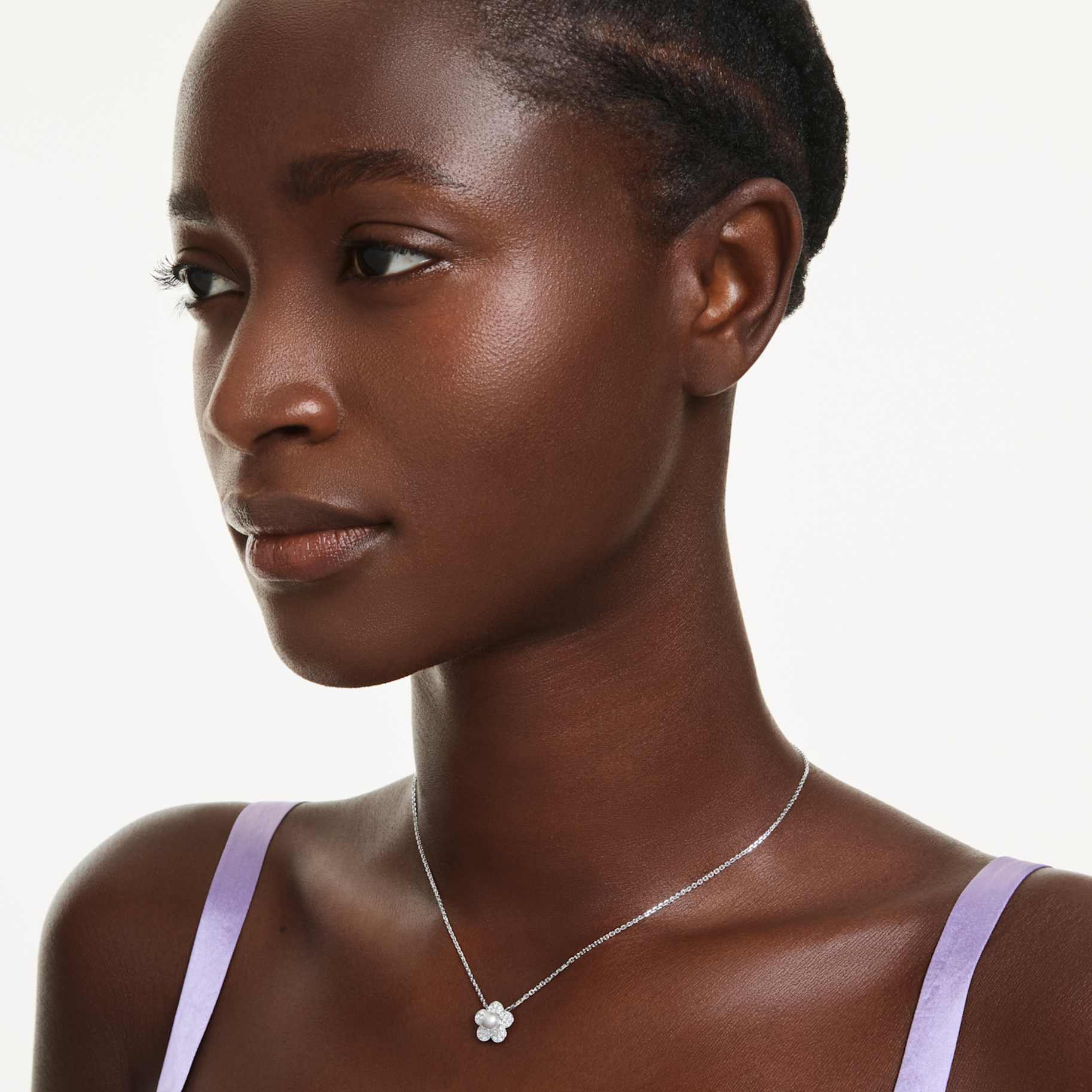 Ariana Grande x Swarovski pendant Crystal Pearl, Round cut, Flower, White, Rhodium plated - Image 6