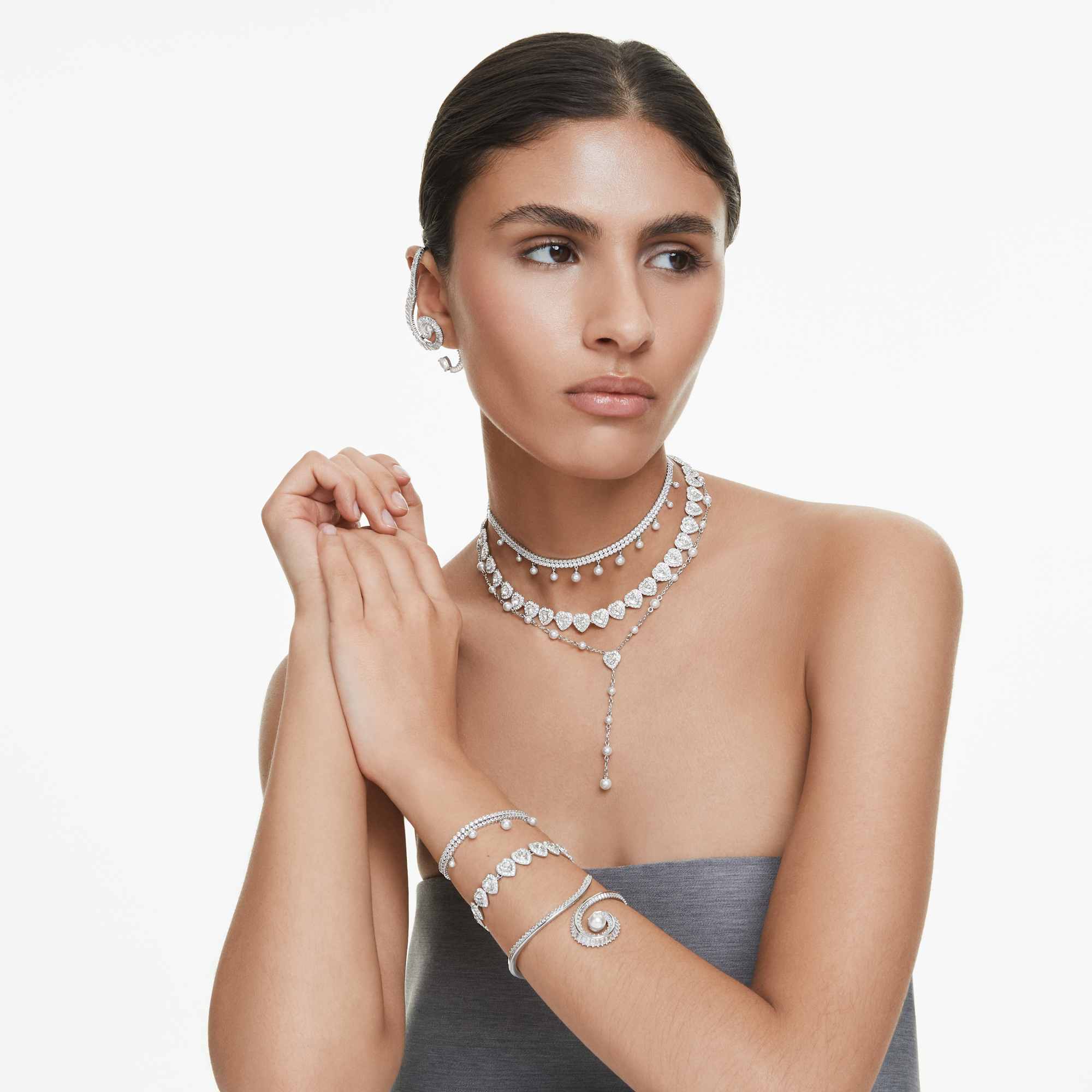 Ariana Grande x Swarovski bangle Crystal pearl, Baguette cut, White, Rhodium plated - Image 8