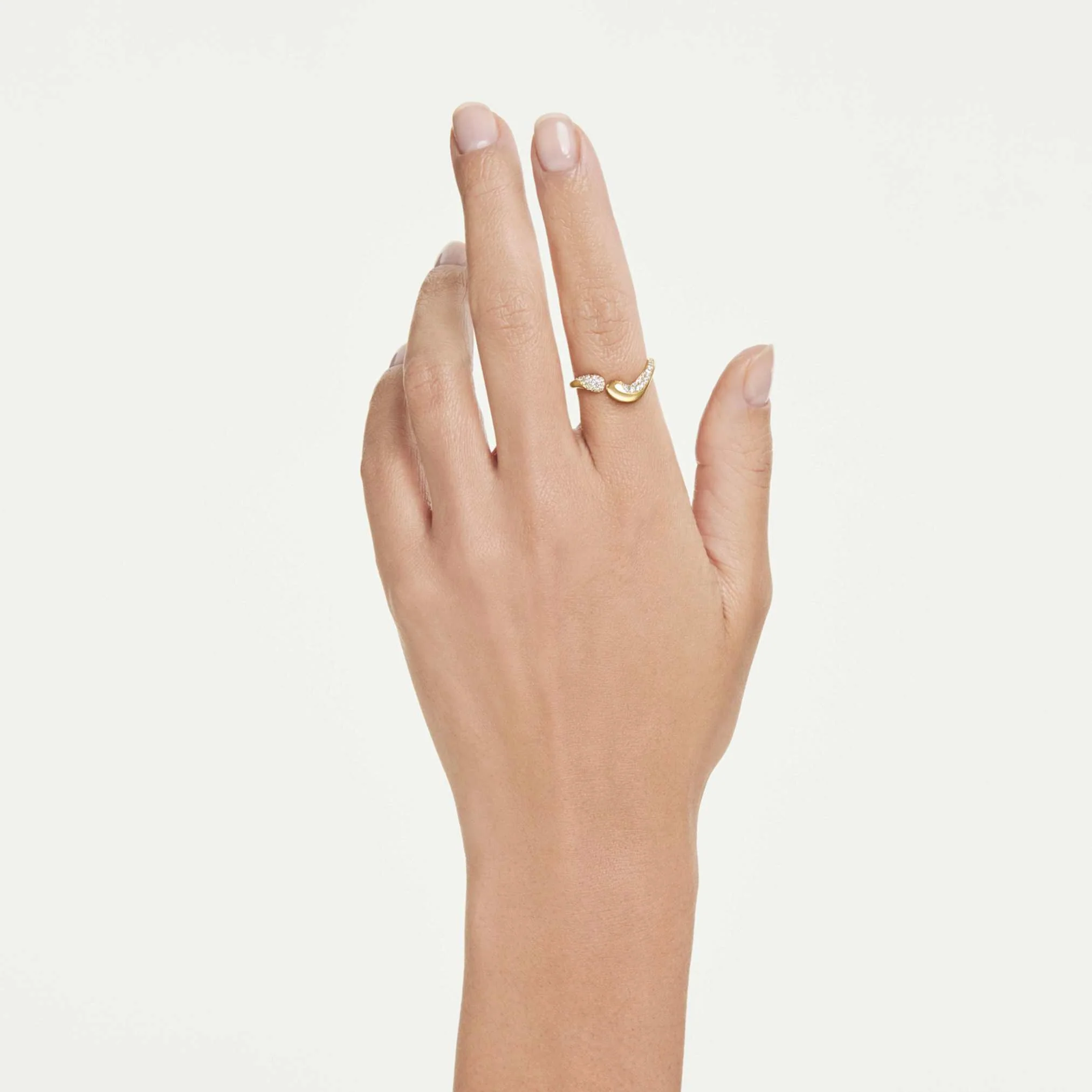Classica open ring Round cut, White, Sterling silver, 18K gold finish - Image 5