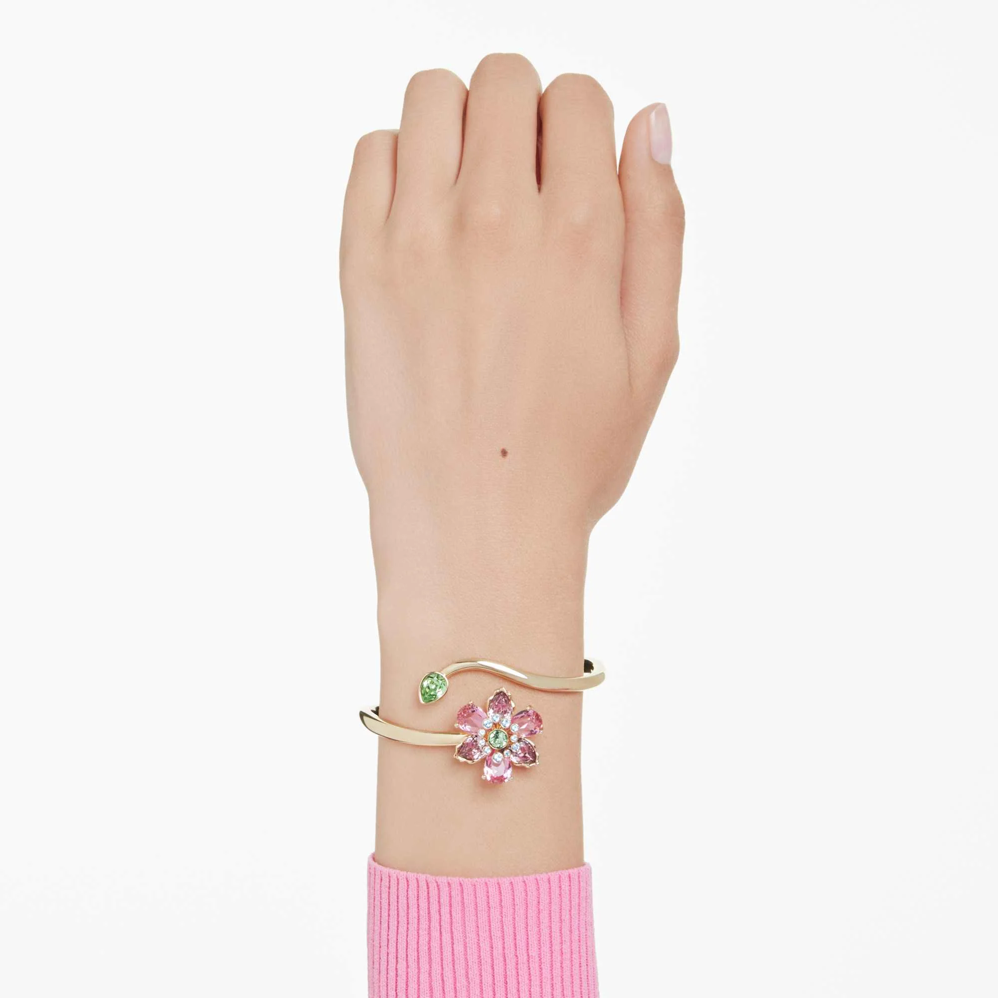 Idyllia bangle Mixed cuts, Flower, Multicolored, Gold-tone plated - Image 6