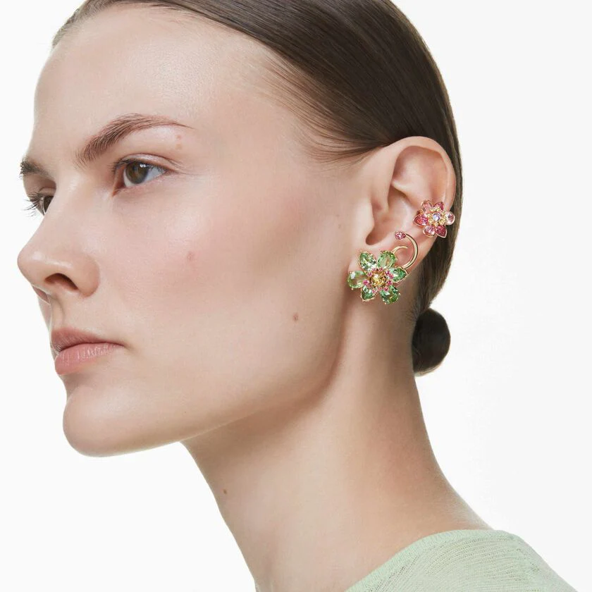 Idyllia ear cuff, Set (3), Asymmetrical design, Mixed cuts, Flower, Multicolored, Gold-tone plated - Image 5