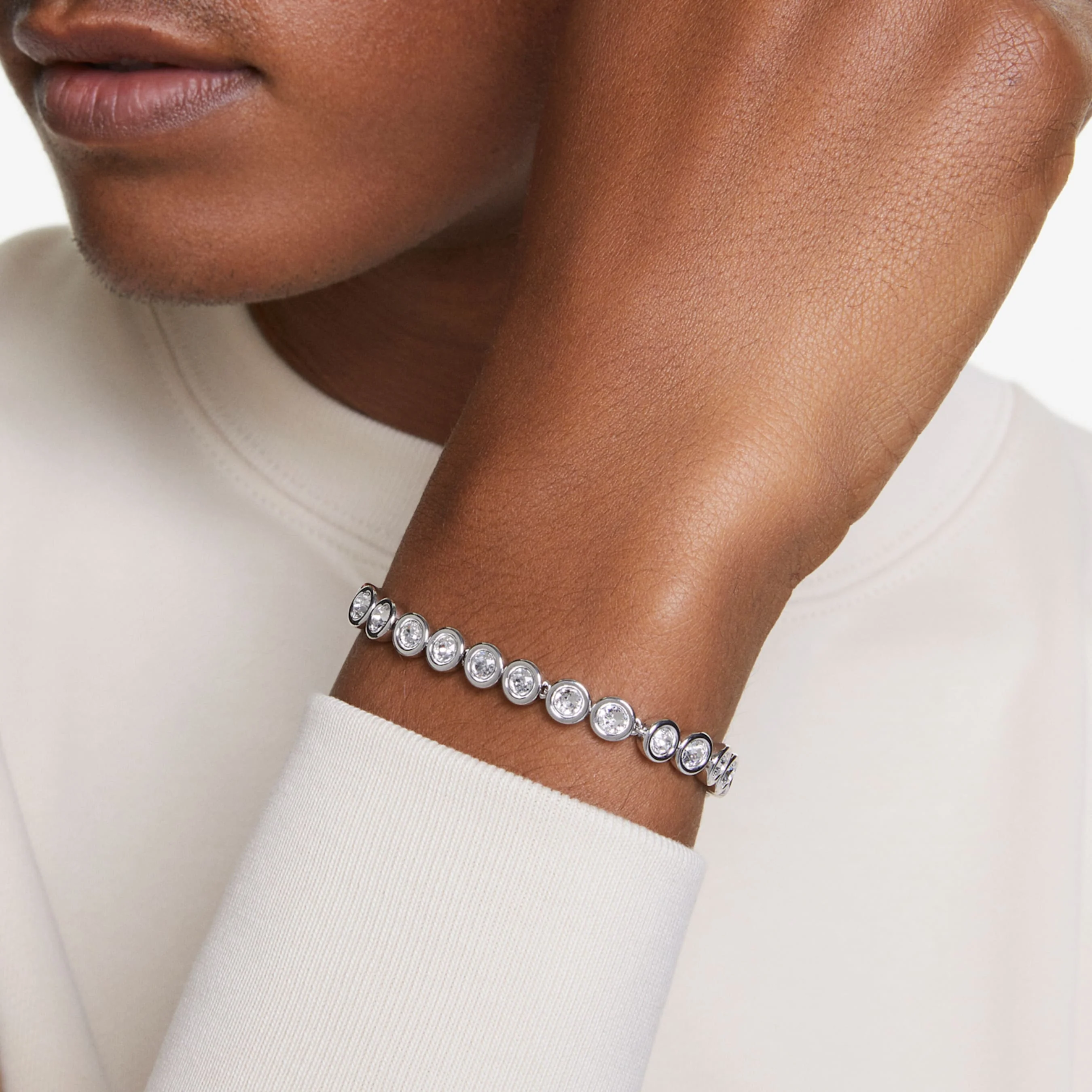 Imber Tennis bracelet Round cut, White, Rhodium plated - Image 7