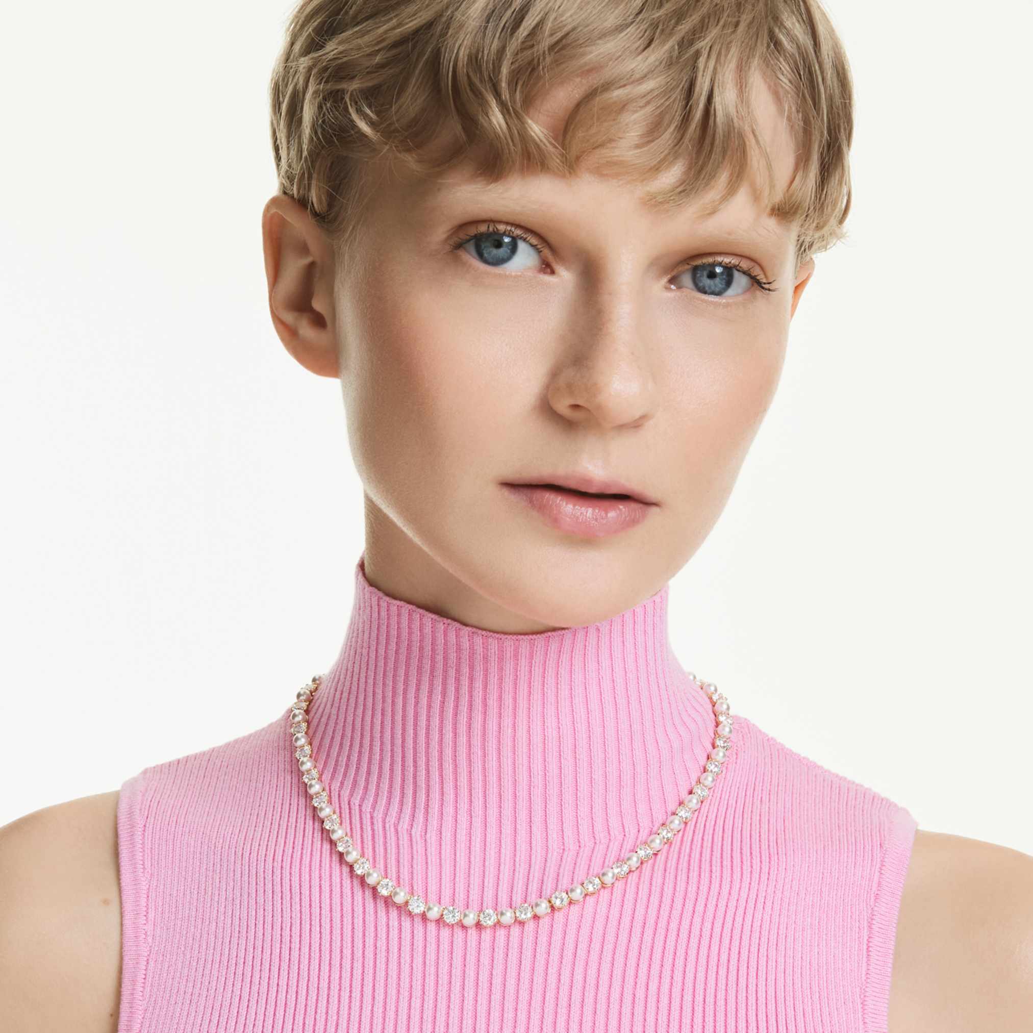 Matrix Tennis necklace Crystal pearl, Round cut, White, Gold-tone plated - Image 6