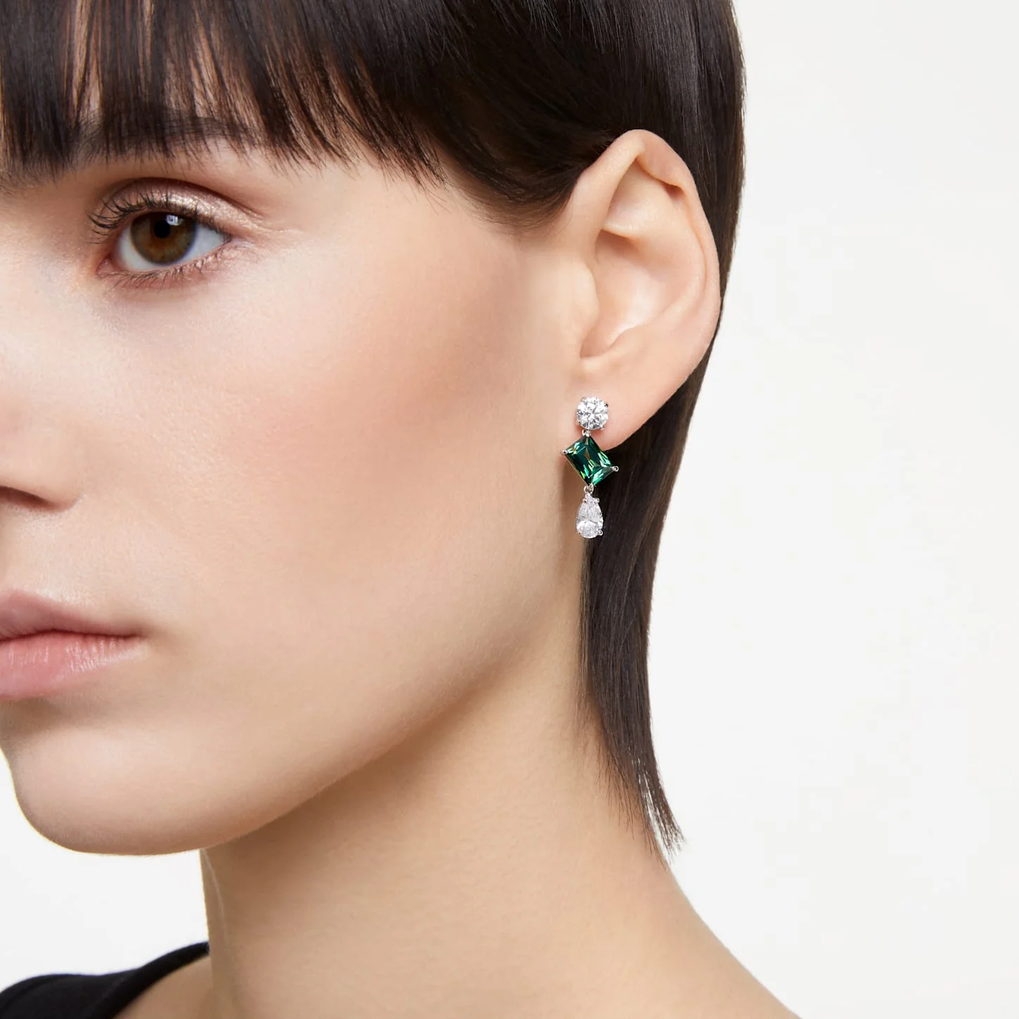 Mesmera drop earrings Mixed cuts, Green, Rhodium plated - Image 5
