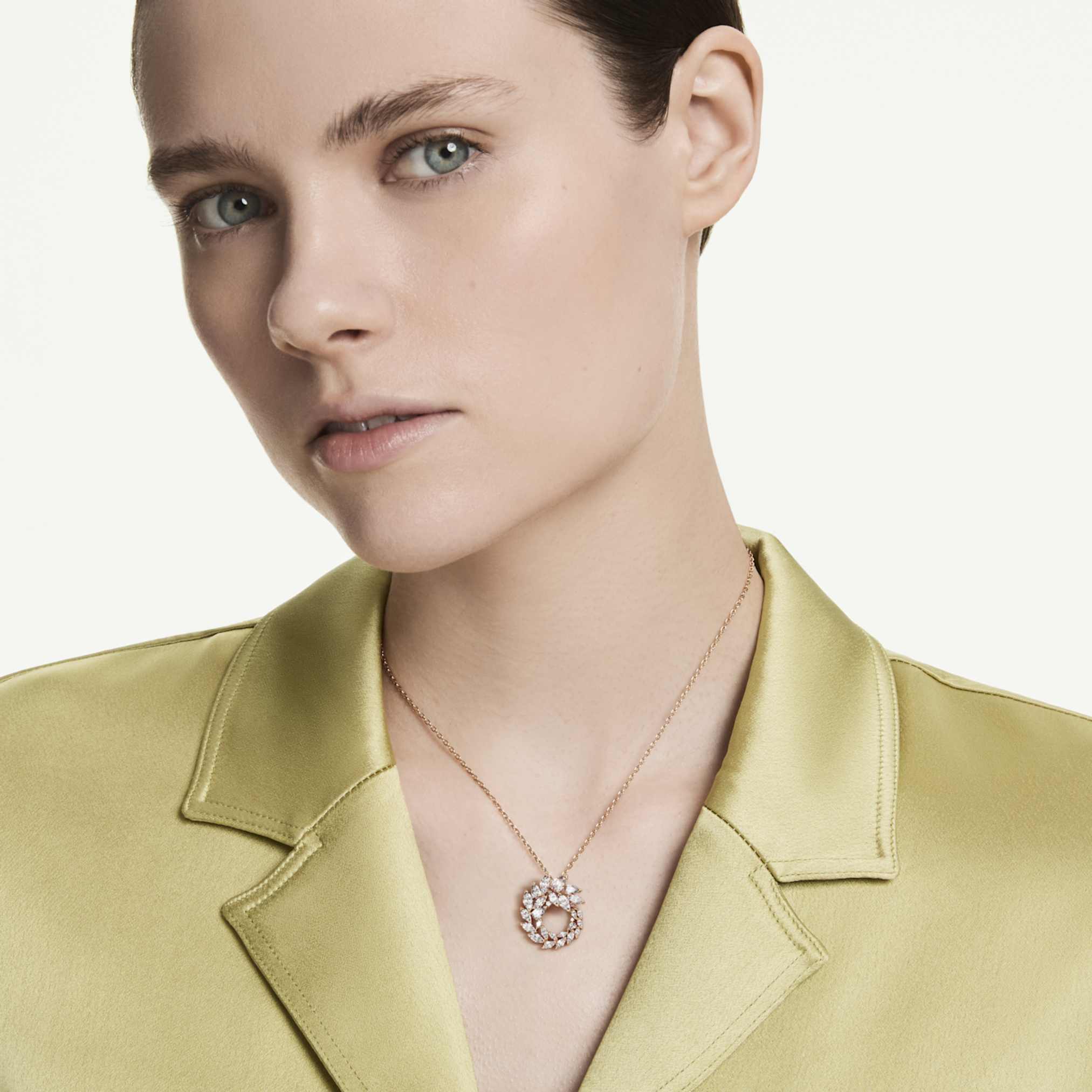Mesmera pendant Marquise cut, White, 18K rose gold finish - Image 6