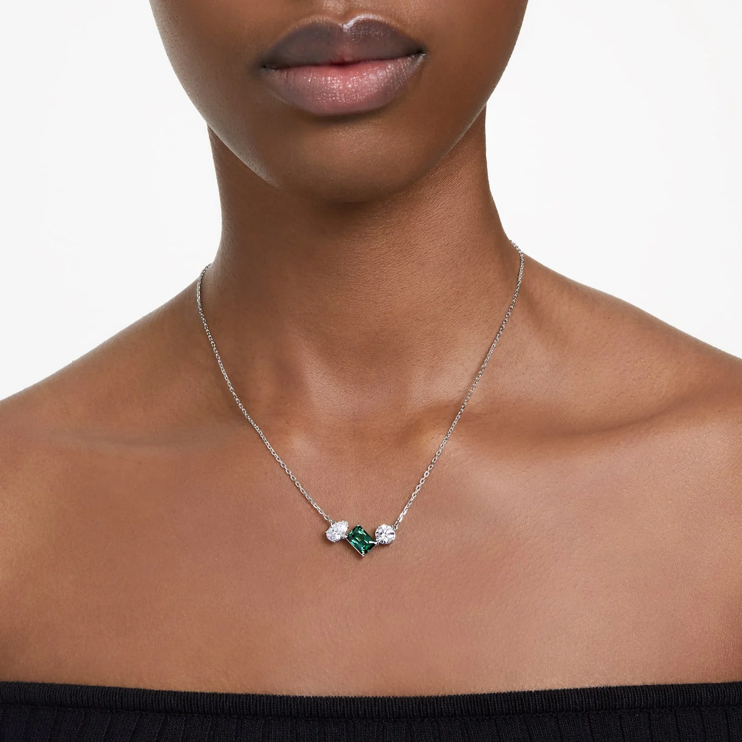 Mesmera pendant Mixed cuts, Green, Rhodium plated - Image 4